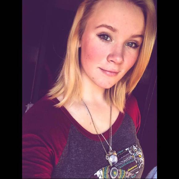 Meet your Posher, Georgette - Picture 1 of 1